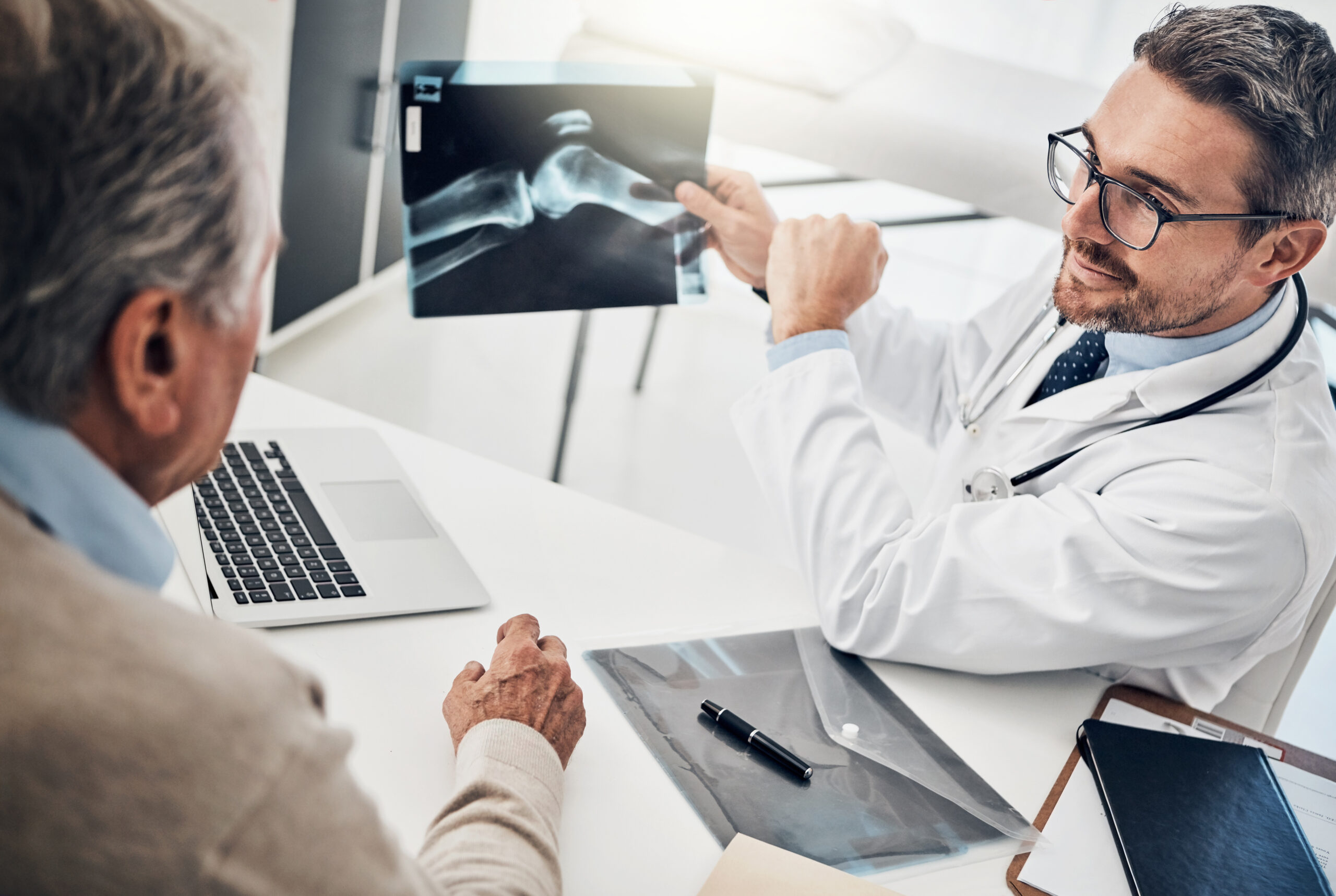 Orthopedic Surgeon in Jayanagar